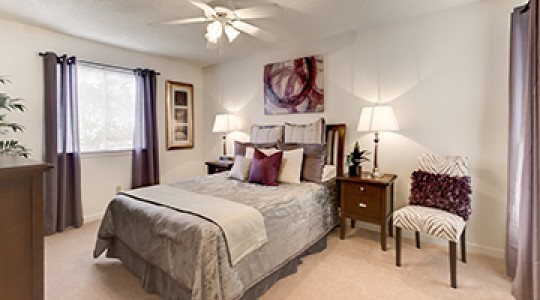 1st Lake Apartments in New Orleans, Louisiana